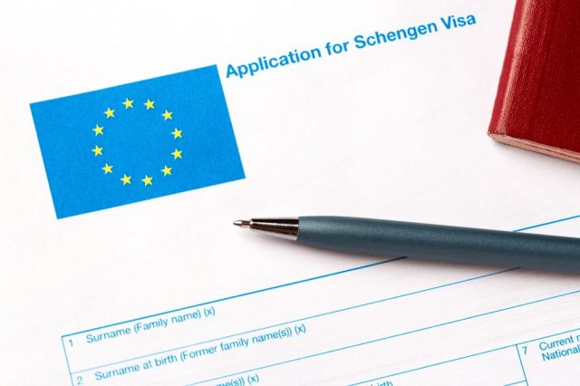 Alasan Mengapa Anda Harus Punya Asuransi Visa Schengen