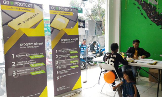 Mega Insurance menggandeng PasarPolis.com dalam menyediakan asuransi bagi pengemudi GO-CAR