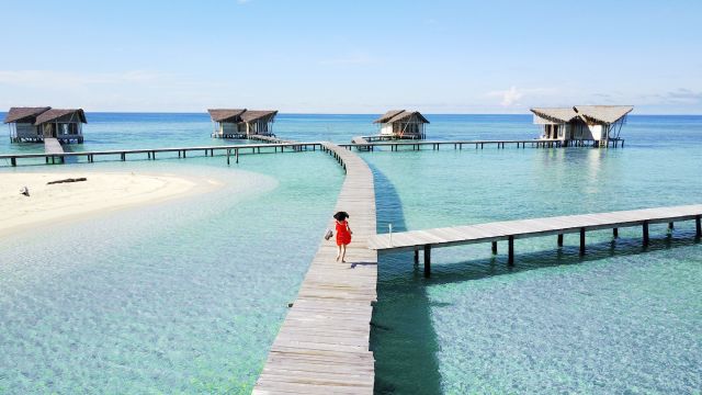 Mengunjungi Wisata Pulo Cinta di Bulan Penuh Cinta