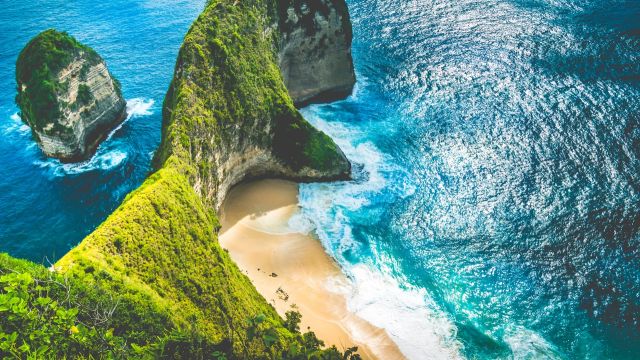 Rekomendasi Wisata Pantai di Bali yang Wajib Anda Kunjungi